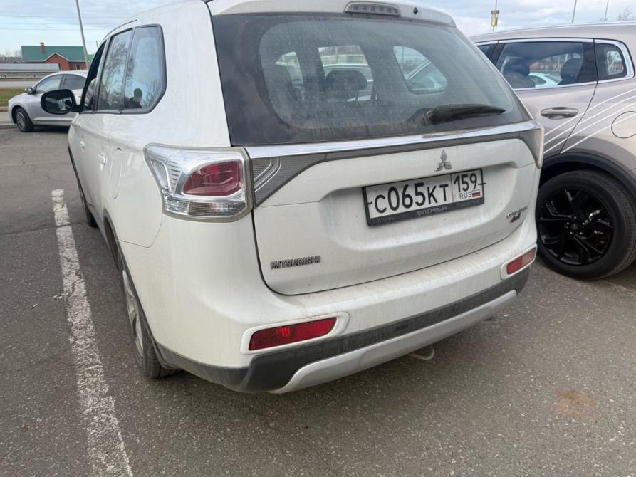 Mitsubishi Outlander III Рестайлинг Пермь  - изображение 3