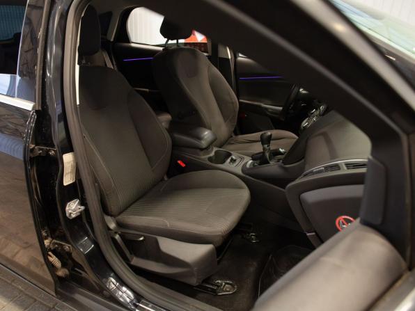 Ford Focus III с пробегом 2012 года, цена 995 000 рублей, 156159 км, хэтчбек, Автокод Объявления
