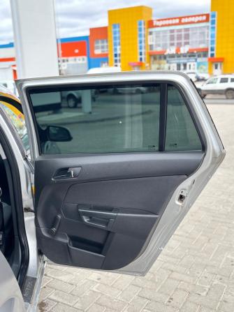 Opel Astra H Рестайлинг с пробегом 2008 года, цена 390 000 рублей, 366559 км, универсал, Автокод Объявления