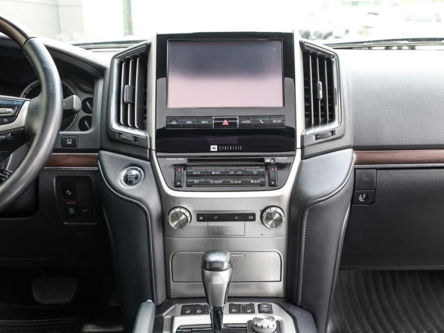 Toyota Land Cruiser 200 Series Рестайлинг 2 Москва  - изображение 16