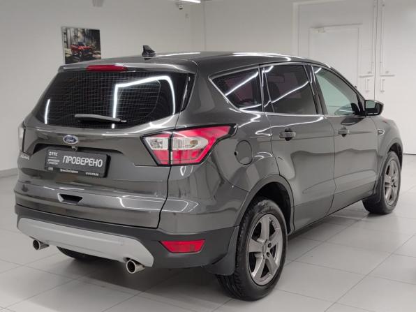 Ford Kuga II Рестайлинг с пробегом 2017 года, цена 1 790 000 рублей, 118906 км, внедорожник, Автокод Объявления