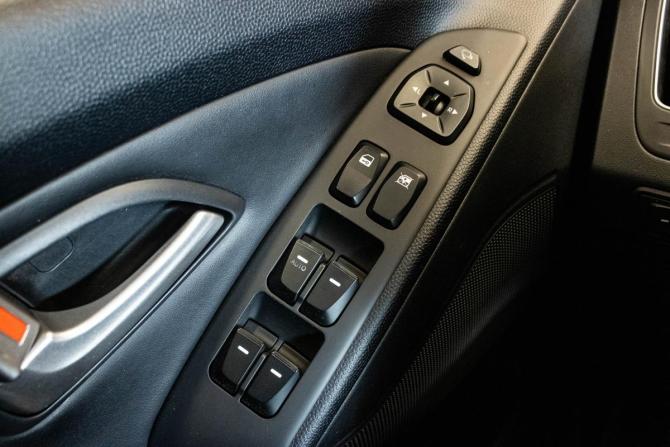 Hyundai ix35 I с пробегом 2012 года, цена 1 249 000 рублей, 161749 км, внедорожник, Автокод Объявления