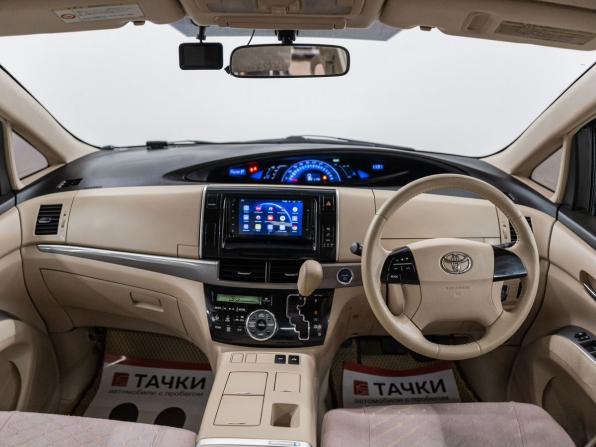 Toyota Estima III Рестайлинг 2 с пробегом 2012 года, цена 1 900 000 рублей, 246200 км, минивэн, Автокод Объявления