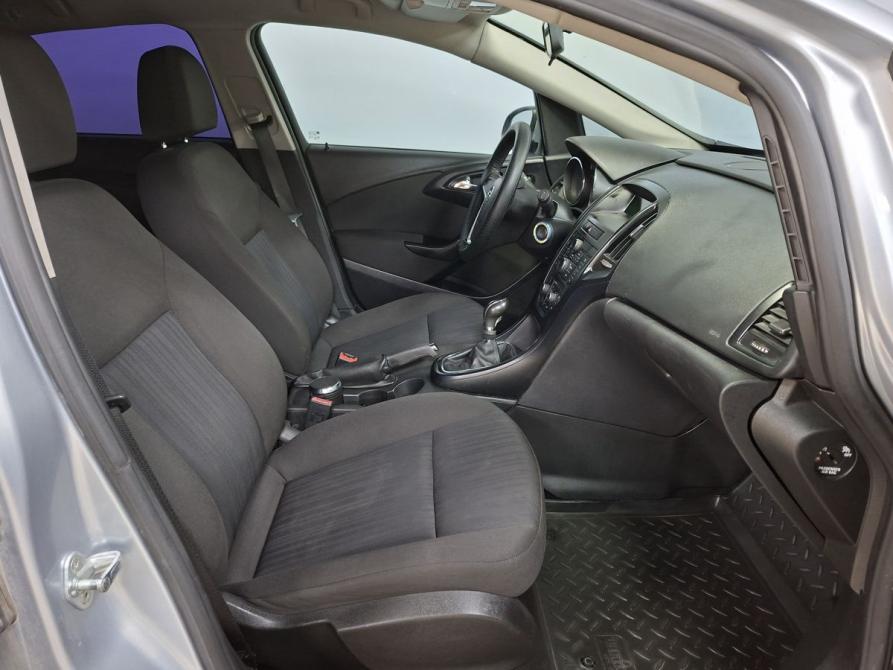 Opel Astra J Москва  - изображение 10