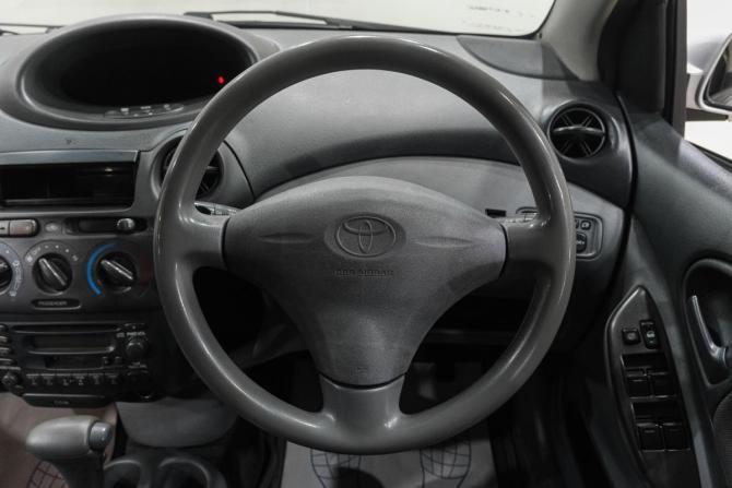Toyota Vitz I (P10) с пробегом 2001 года, цена 349 000 рублей, 196000 км, хэтчбек, Автокод Объявления