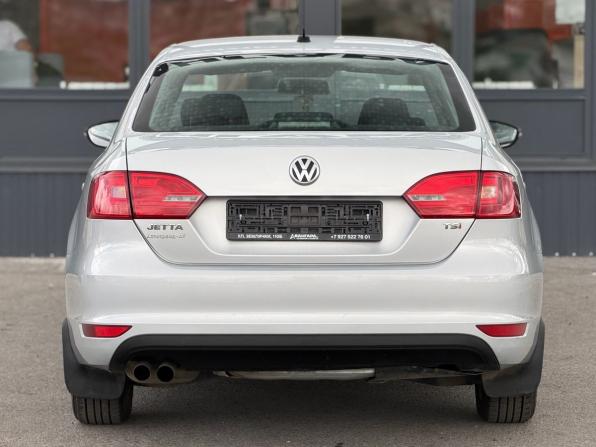 Volkswagen Jetta VI с пробегом 2012 года, цена 1 150 000 рублей, 91605 км, седан, Автокод Объявления