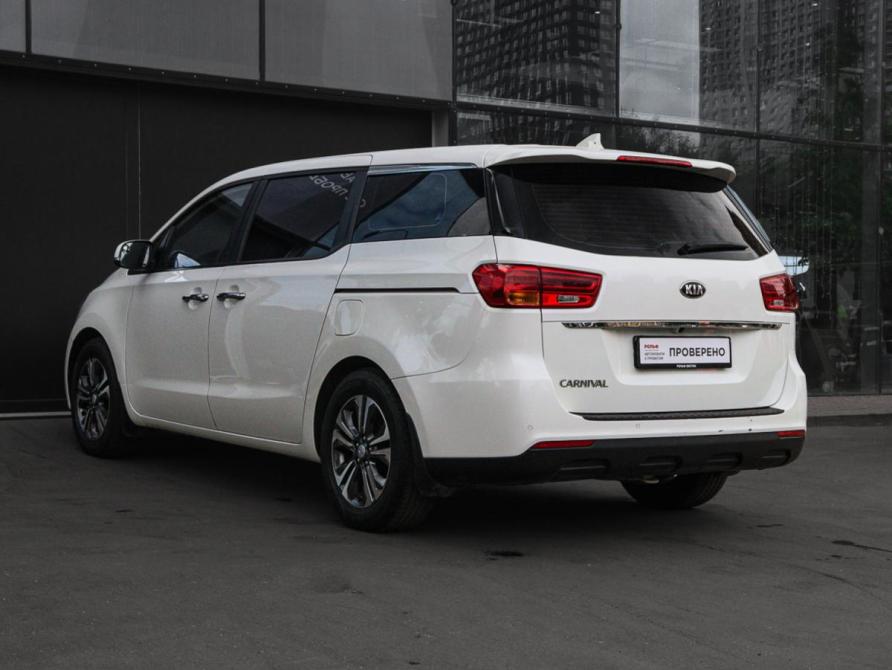 Kia Carnival III Москва  - изображение 7