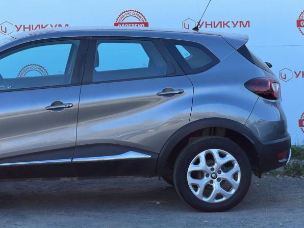 Renault Kaptur I с пробегом 2017 года, цена 1 339 000 рублей, 113154 км, внедорожник, Автокод Объявления