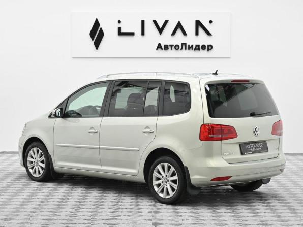 Volkswagen Touran I Рестайлинг 2 с пробегом 2010 года, цена 529 000 рублей, 168557 км, компактвэн, Автокод Объявления