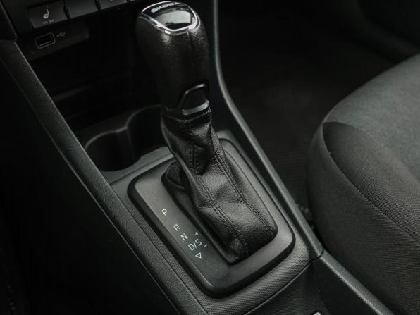 Skoda Rapid I Рестайлинг с пробегом 2019 года, цена 1 469 000 рублей, 115926 км, лифтбек, Автокод Объявления