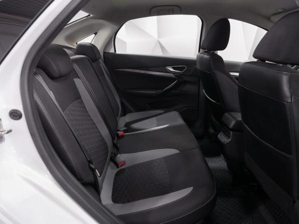 Lada (ВАЗ) Vesta I Рестайлинг (NG) с пробегом 2023 года, цена 1 342 000 рублей, 25300 км, седан, Автокод Объявления