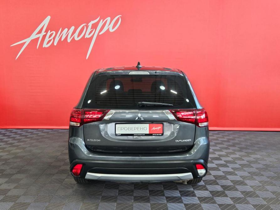 Mitsubishi Outlander III Рестайлинг 2 Вологда  - изображение 4