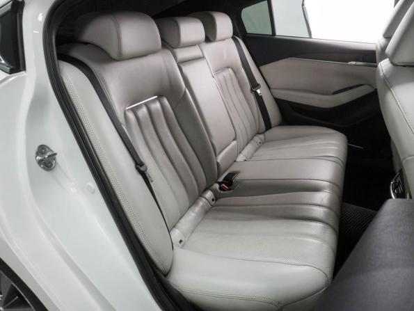 Mazda 6 III (GJ) Рестайлинг 2 с пробегом 2018 года, цена 2 129 000 рублей, 174574 км, седан, Автокод Объявления