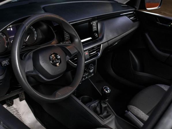 Skoda Rapid I Рестайлинг с пробегом 2020 года, цена 1 190 000 рублей, 173406 км, лифтбек, Автокод Объявления