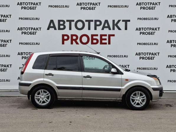 Ford Fusion I Рестайлинг с пробегом 2006 года, цена 549 000 рублей, 205000 км, хэтчбек, Автокод Объявления