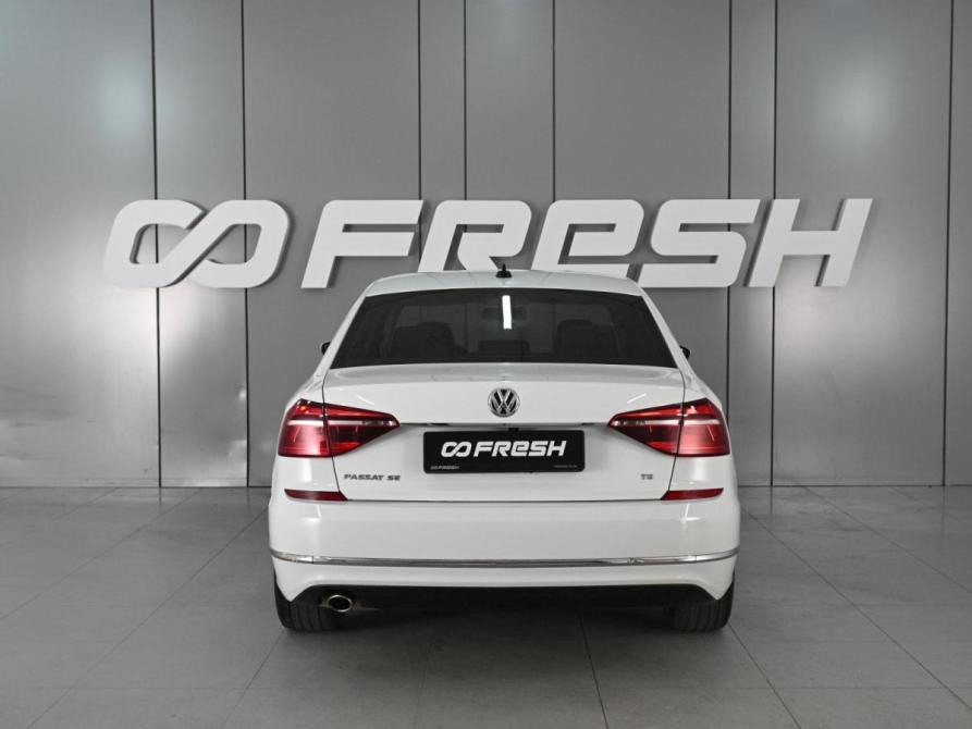 Volkswagen Passat (North America and China) I Рестайлинг Ростов-на-Дону  - изображение 4