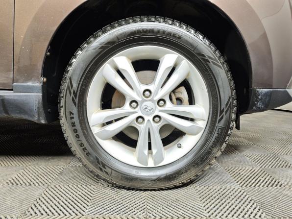 Hyundai ix35 I с пробегом 2012 года, цена 949 000 рублей, 187368 км, внедорожник, Автокод Объявления
