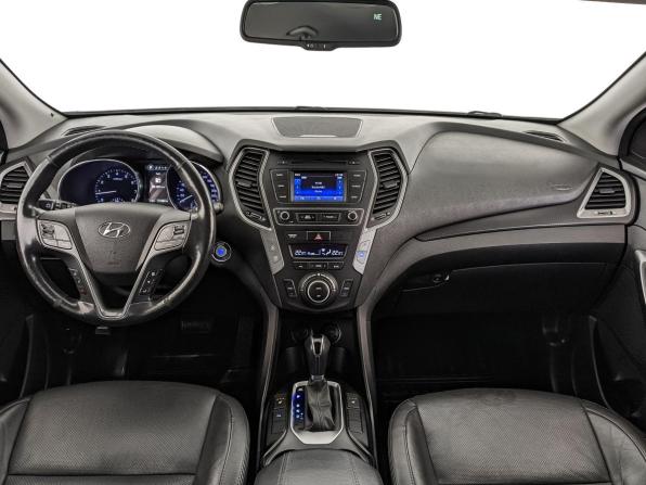 Hyundai Santa Fe III Рестайлинг с пробегом 2017 года, цена 2 100 000 рублей, 172532 км, внедорожник, Автокод Объявления