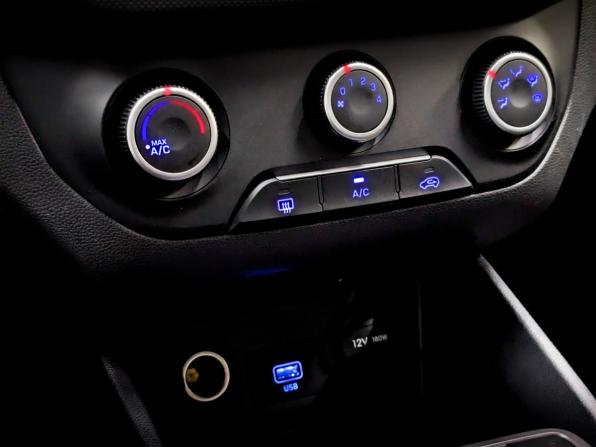 Hyundai Creta I Рестайлинг с пробегом 2020 года, цена 1 865 000 рублей, 37329 км, внедорожник, Автокод Объявления