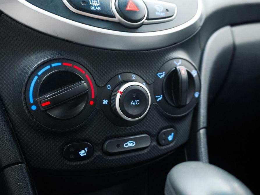 Hyundai Solaris I Ростов-на-Дону  - изображение 14