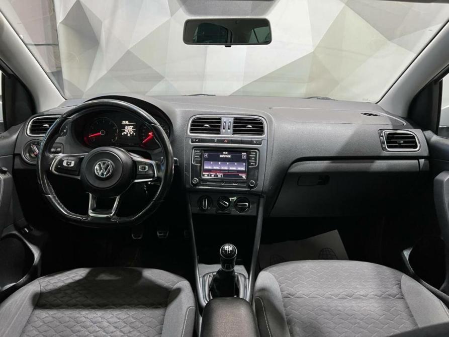 Volkswagen Polo V Рестайлинг Оренбург  - изображение 11