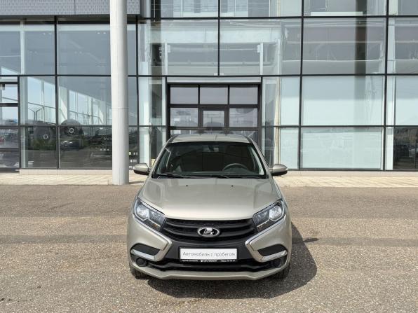 Lada (ВАЗ) XRAY I с пробегом 2016 года, цена 950 000 рублей, 63000 км, хэтчбек, Автокод Объявления