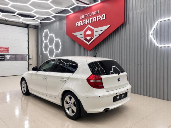BMW 1 серии I (E81/E82/E87/E88) Рестайлинг с пробегом 2010 года, цена 650 000 рублей, 201843 км, хэтчбек, Автокод Объявления