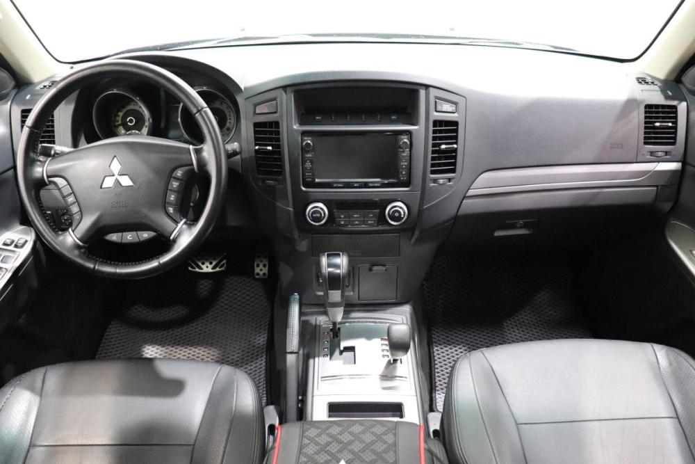 Mitsubishi Pajero IV Рестайлинг 1 Иркутск  - изображение 15