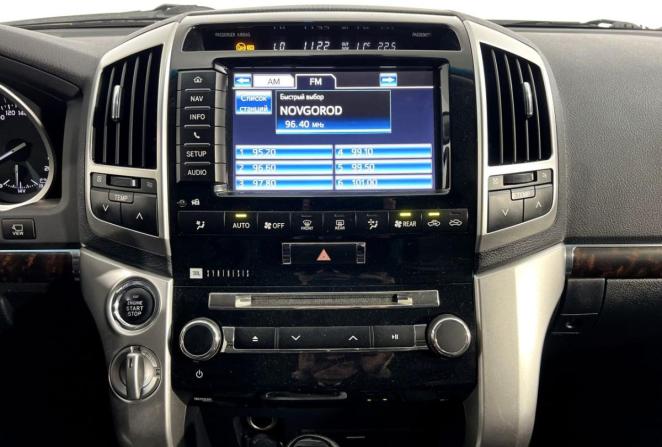Toyota Land Cruiser 200 Series с пробегом 2012 года, цена 3 150 000 рублей, 286000 км, внедорожник, Автокод Объявления