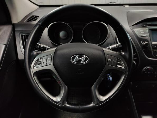 Hyundai ix35 I Рестайлинг с пробегом 2014 года, цена 1 420 000 рублей, 150000 км, внедорожник, Автокод Объявления