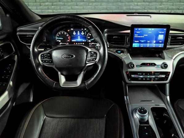 Ford Explorer VI с пробегом 2022 года, цена 4 000 000 рублей, 78700 км, внедорожник, Автокод Объявления