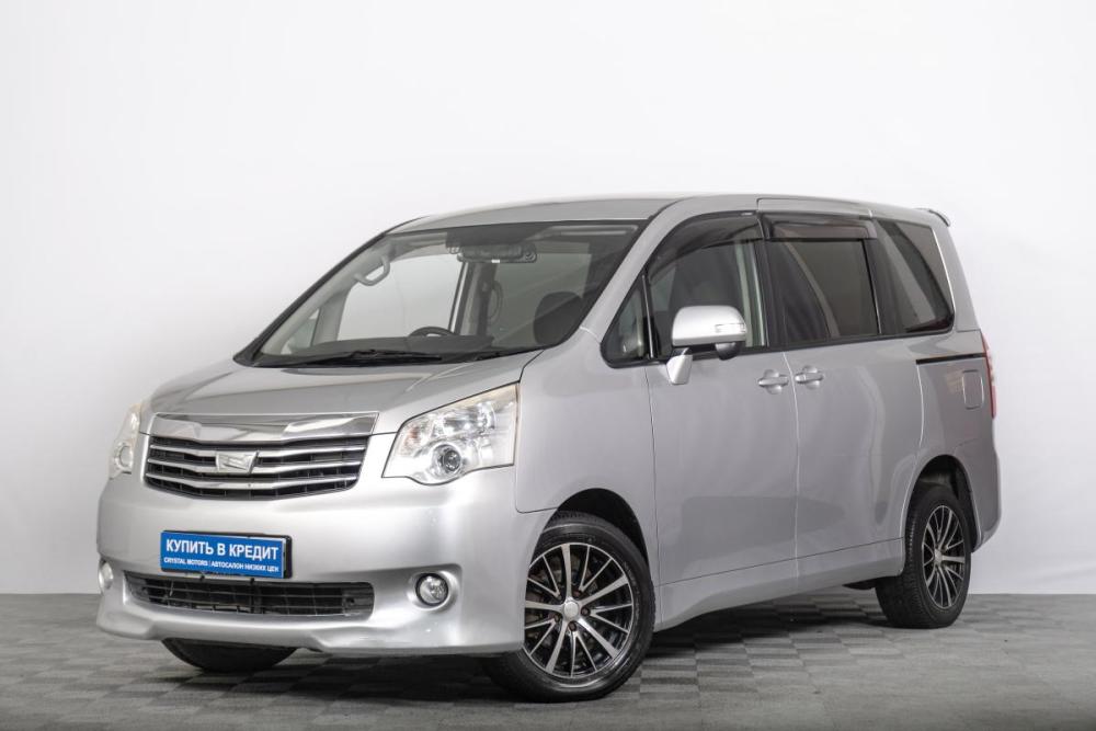 Toyota Noah II (R70) Томск  - изображение 2