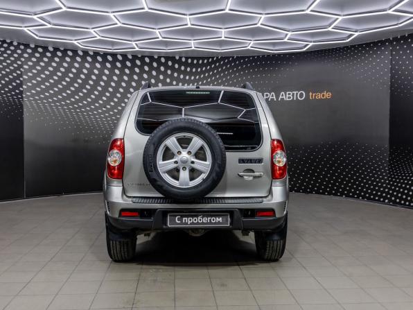 Chevrolet Niva I Рестайлинг с пробегом 2016 года, цена 683 000 рублей, 82164 км, внедорожник, Автокод Объявления