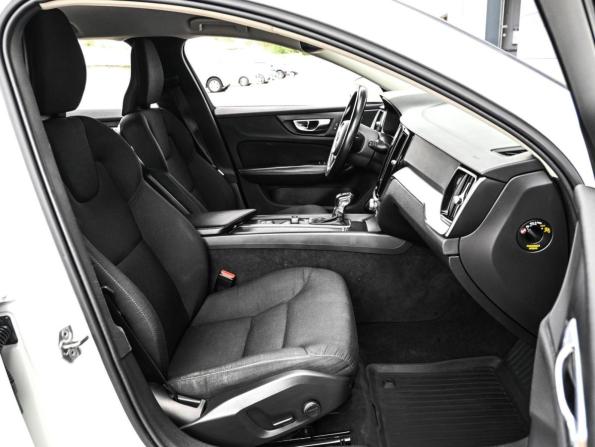 Volvo V60 Cross Country II с пробегом 2019 года, цена 2 434 000 рублей, 189059 км, универсал, Автокод Объявления