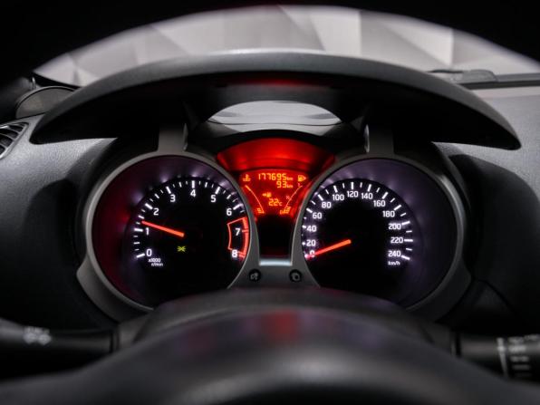Nissan Juke I с пробегом 2014 года, цена 998 000 рублей, 177000 км, внедорожник, Автокод Объявления