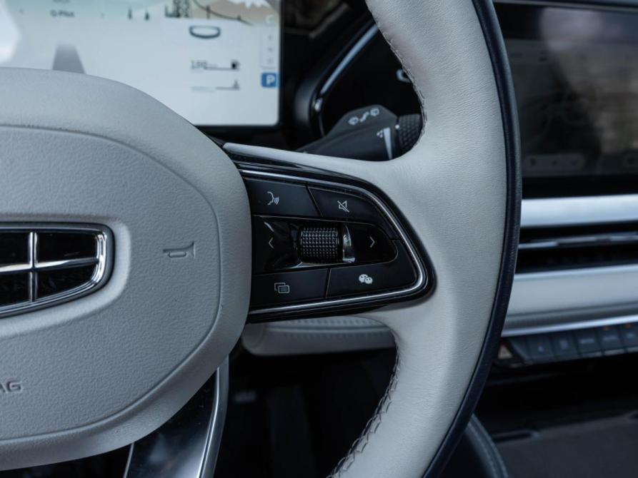 Geely Monjaro I Ставрополь  - изображение 24