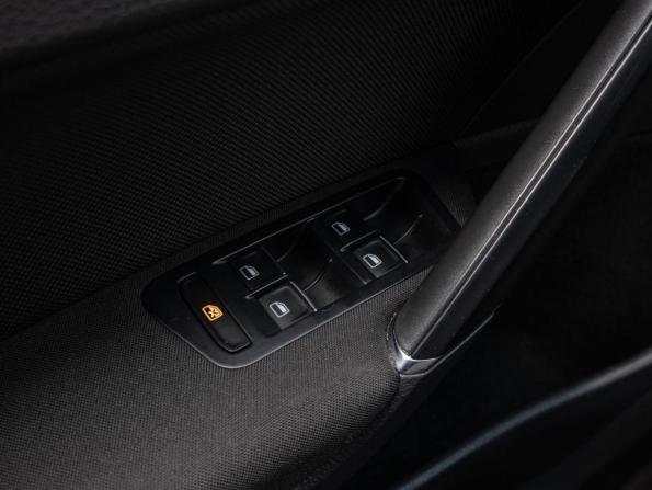 Volkswagen Golf GTI VII с пробегом 2014 года, цена 1 900 000 рублей, 186768 км, хэтчбек, Автокод Объявления
