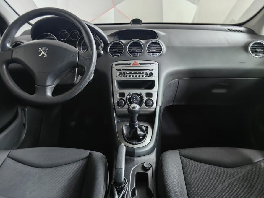 Peugeot 308 I Москва  - изображение 14