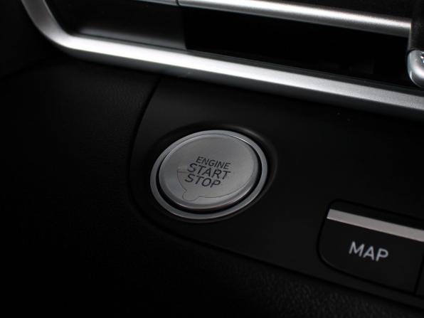 Hyundai Elantra VII (CN7) Рестайлинг с пробегом 2024 года, цена 2 190 000 рублей, 17824 км, седан, Автокод Объявления