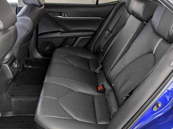 Toyota Camry VIII (XV70) Рестайлинг с пробегом 2021 года, цена 3 450 000 рублей, 67250 км, седан, Автокод Объявления