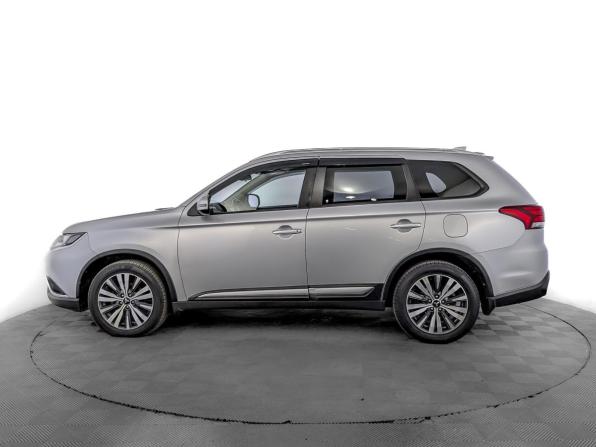 Mitsubishi Outlander III Рестайлинг 3 с пробегом 2020 года, цена 2 590 000 рублей, 97498 км, внедорожник, Автокод Объявления