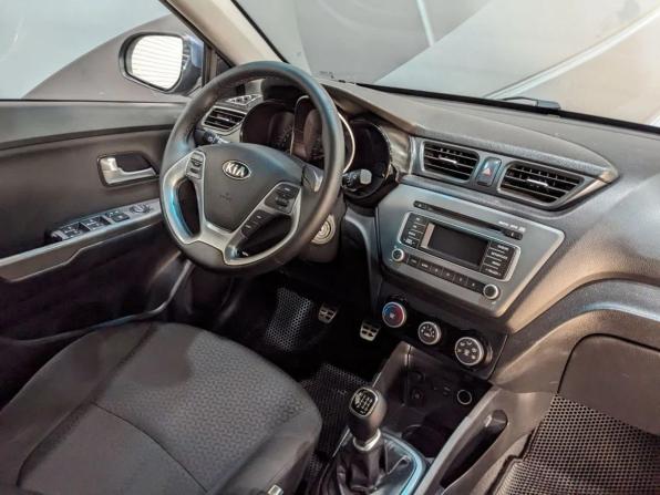 Kia Rio III Рестайлинг с пробегом 2016 года, цена 950 000 рублей, 186701 км, седан, Автокод Объявления