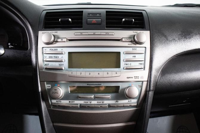 Toyota Camry VI (XV40) Рестайлинг с пробегом 2008 года, цена 1 069 000 рублей, 285018 км, седан, Автокод Объявления