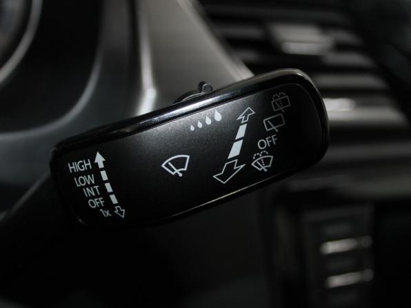Skoda Rapid I Рестайлинг с пробегом 2019 года, цена 1 489 900 рублей, 70290 км, лифтбек, Автокод Объявления