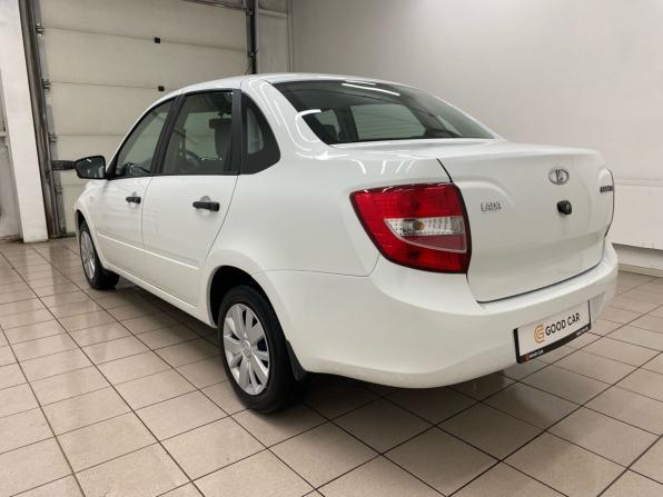 Lada (ВАЗ) Granta I с пробегом 2018 года, цена 865 000 рублей, 31186 км, седан, Автокод Объявления