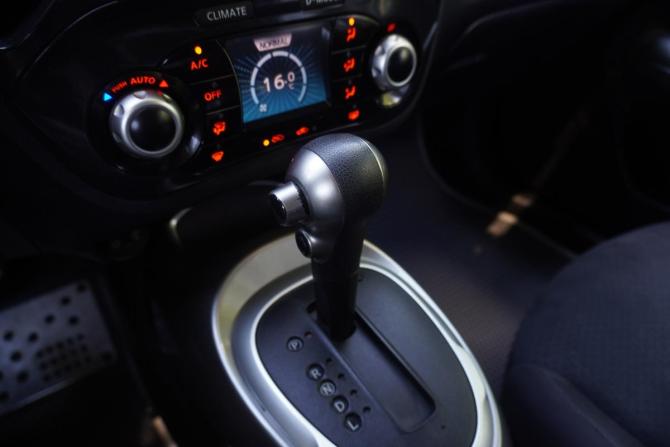 Nissan Juke I с пробегом 2012 года, цена 980 000 рублей, 234206 км, внедорожник, Автокод Объявления