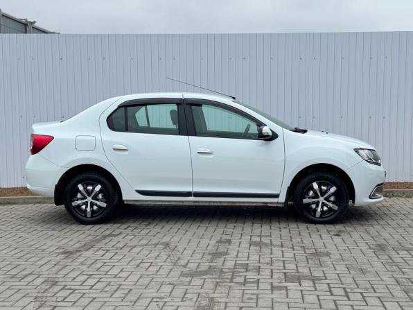 Renault Logan II с пробегом 2015 года, цена 845 000 рублей, 98000 км, седан, Автокод Объявления