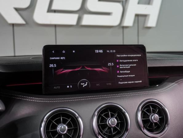 Kia Stinger I Рестайлинг с пробегом 2022 года, цена 3 499 000 рублей, 24280 км, лифтбек, Автокод Объявления