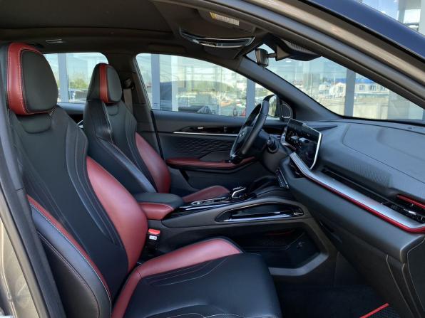 Geely Coolray I Рестайлинг с пробегом 2023 года, цена 1 929 000 рублей, 60400 км, внедорожник, Автокод Объявления