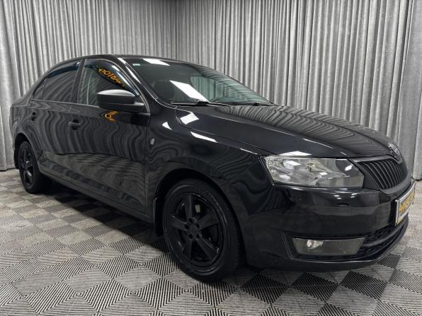 Skoda Rapid I с пробегом 2016 года, цена 920 000 рублей, 143153 км, лифтбек, Автокод Объявления